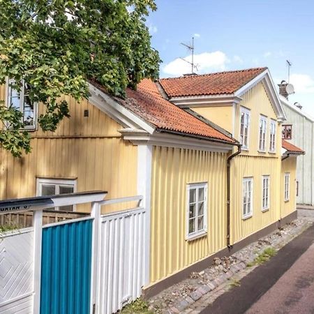 Central Laegenhet I 1700-Talshus Västervik Buitenkant foto